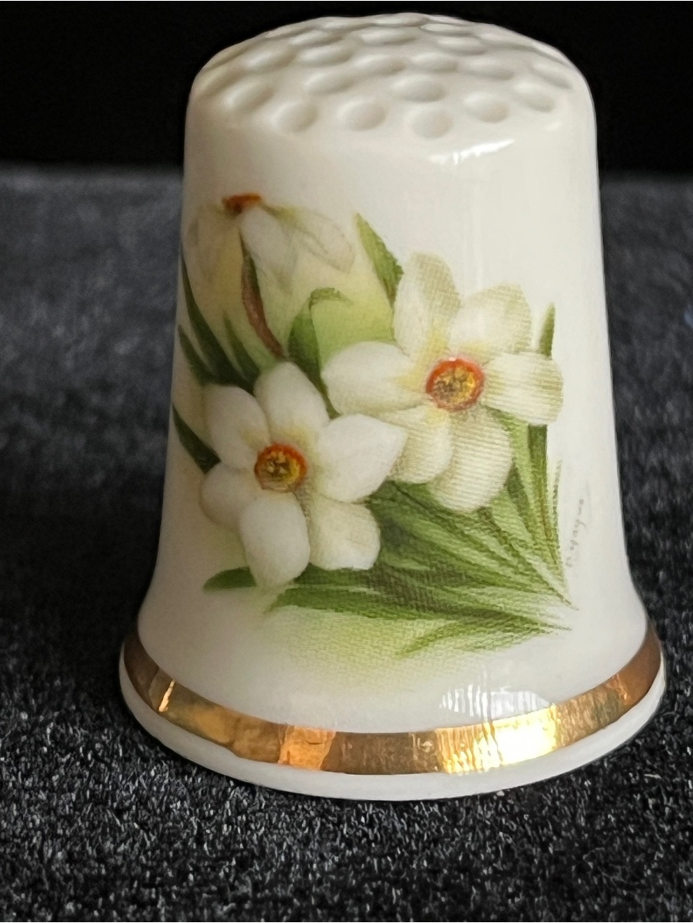 Konig Porzellan Sewing Thimble West Germany White Daffodil Porcelain Gold Trim